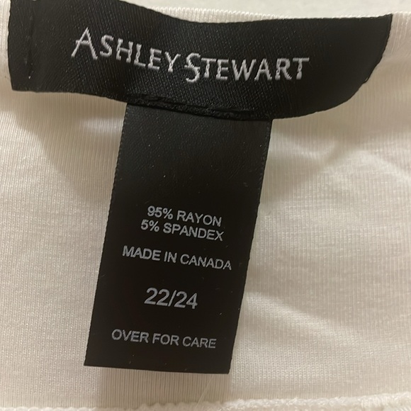 ASHLEY STEWART: NWT; Women’s plus size 22/24 beaded waist white maxi skirt. - Picture 3 of 4